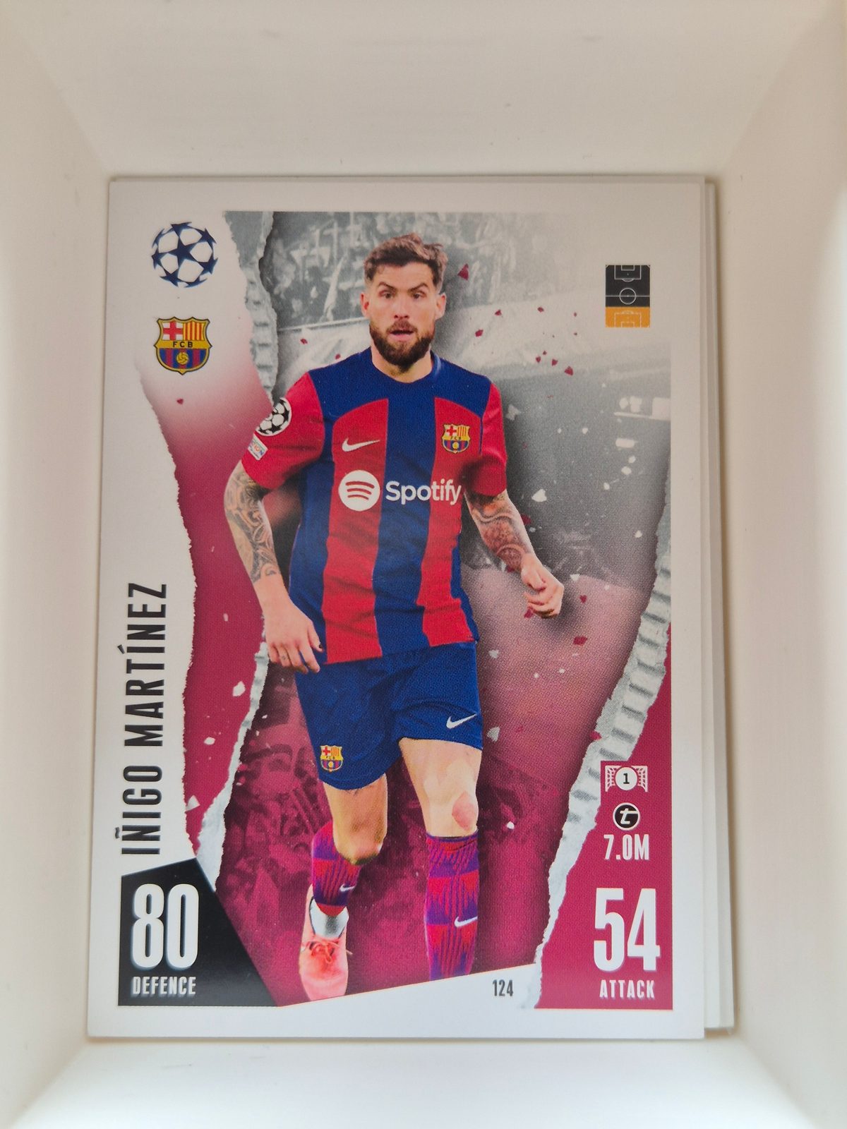 Iñigo Martínez – FC Barcelona – Topps Match Attax UCL 2023/24 #124 Base