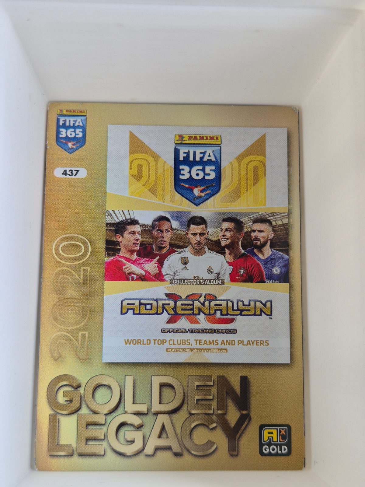 Panini FIFA 365 Adrenalyn XL 2020 Golden Legacy Card #437